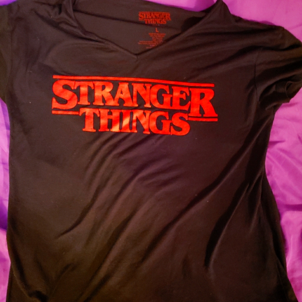 Stranger things graphic t shirts